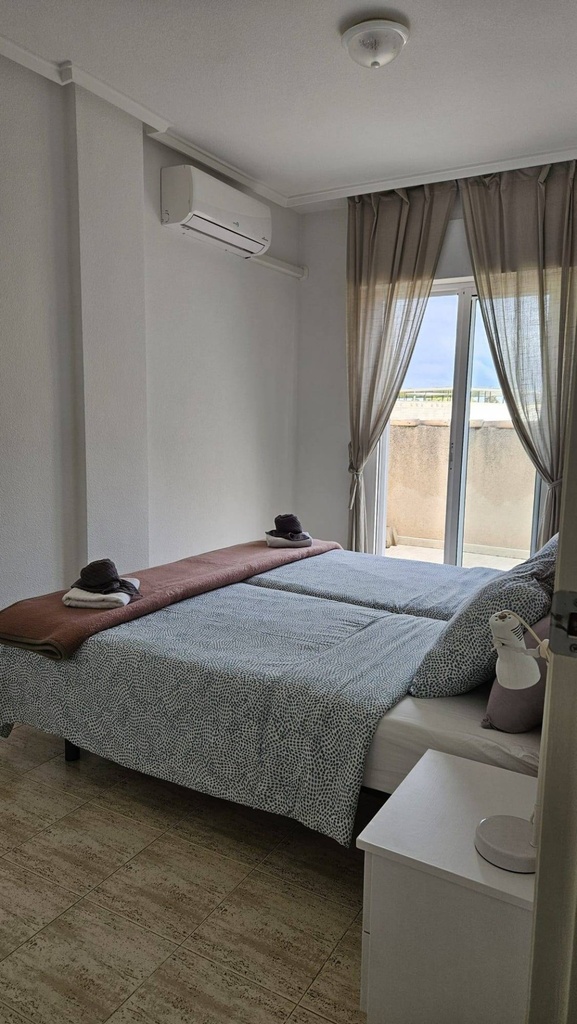 Moderný penthouse v Torrevieja – Acequion