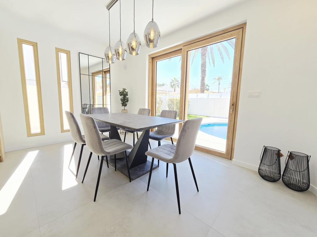 Luxusná vila v Orihuela Costa – Cabo Roig