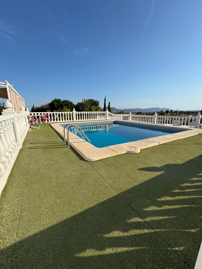 Moderná vila v Albatera – Partida Lomas