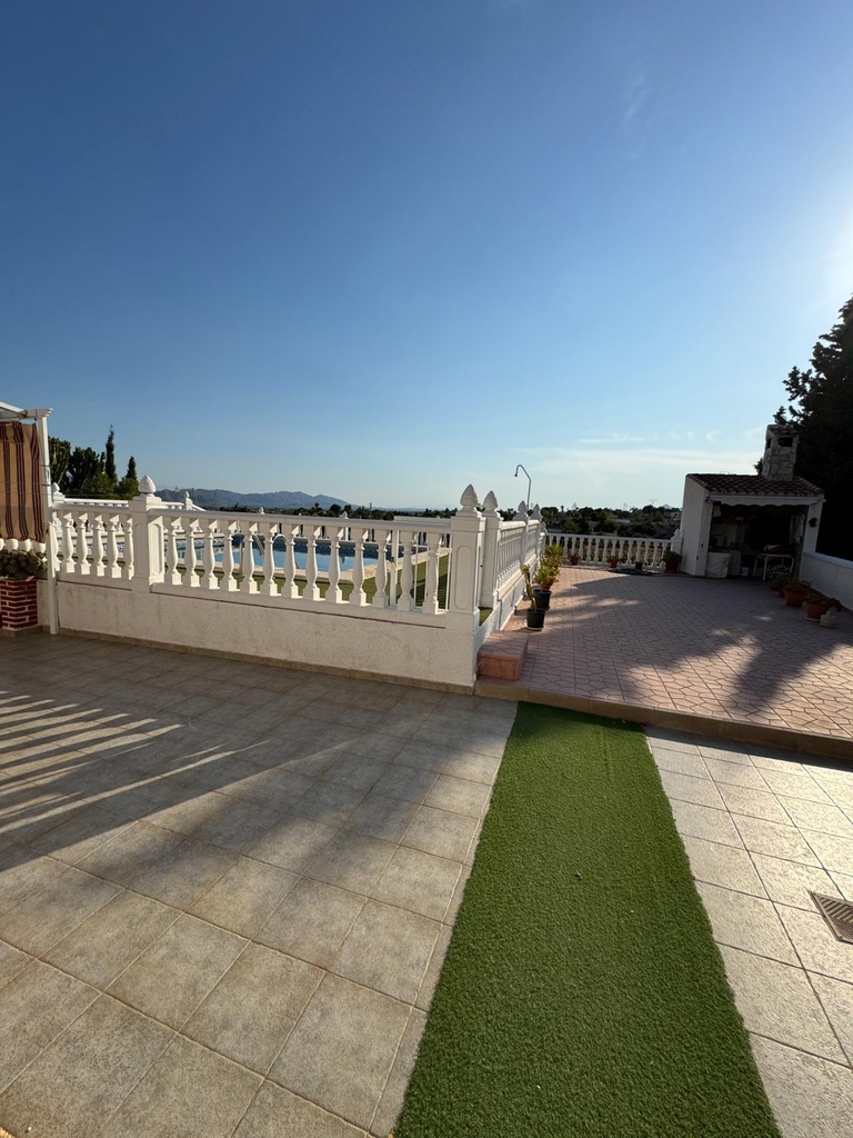 Moderná vila v Albatera – Partida Lomas