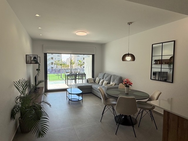 Moderný apartmán v Guardamar del Segura – Costa Blanca