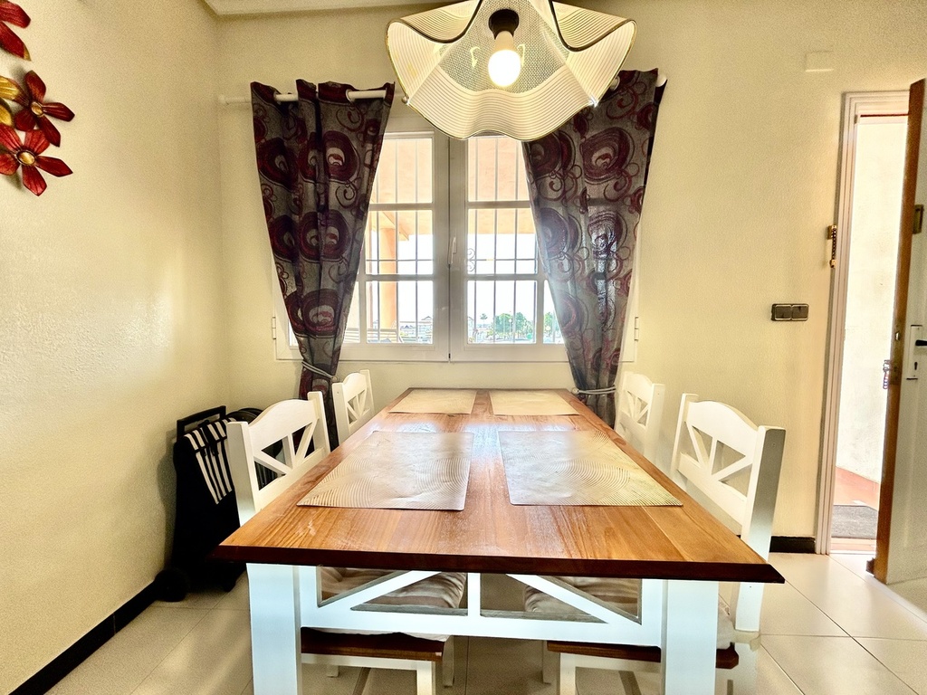 Moderný apartmán v Los Altos – Costa Blanca