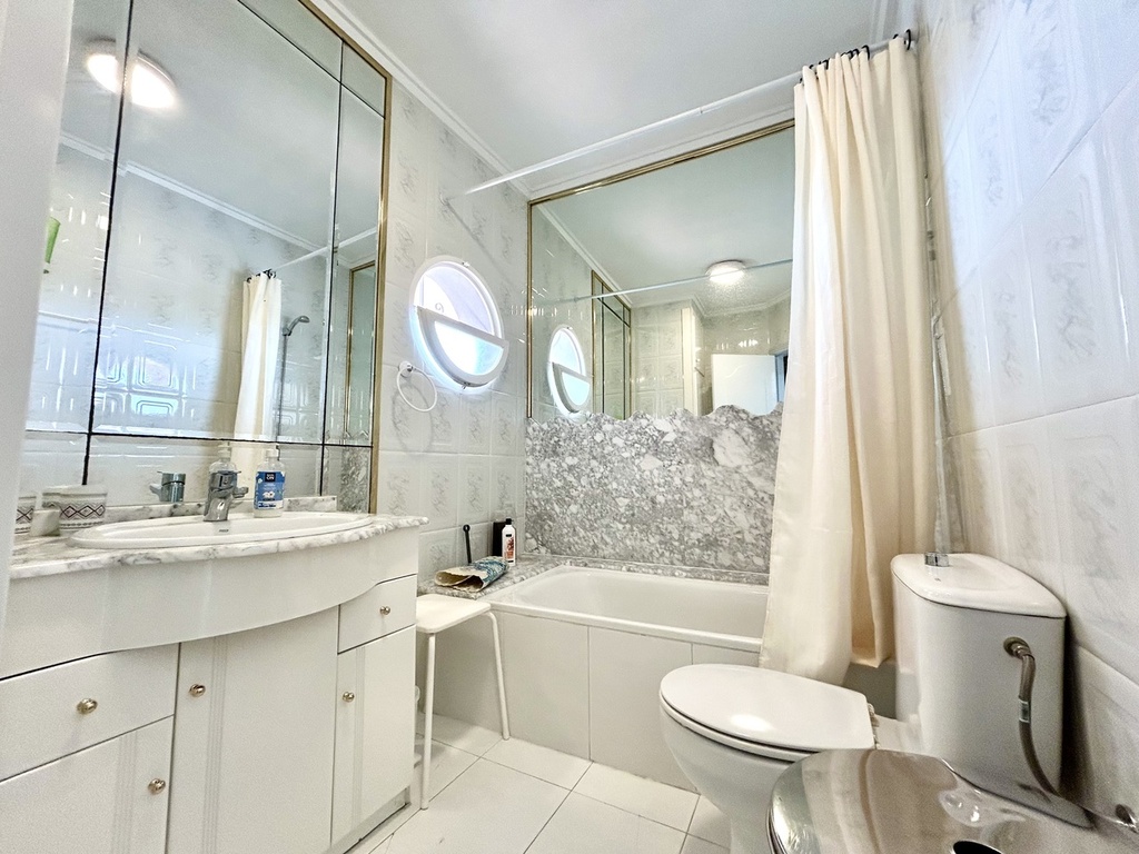 Moderný apartmán v Los Altos – Costa Blanca