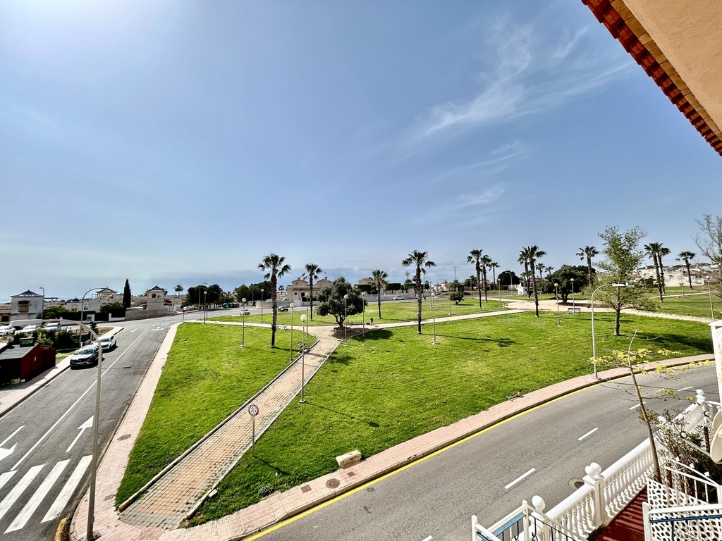 Moderný apartmán v Los Altos – Costa Blanca