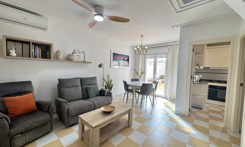 Moderná vila v Torrevieja – Costa Blanca