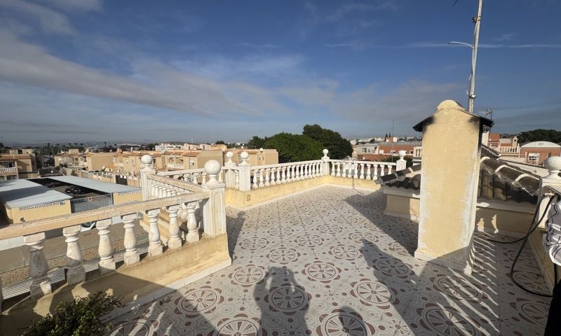 Moderná vila v Torrevieja – Costa Blanca