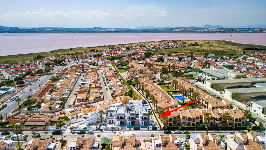 Moderná vila v Torrevieja – Costa Blanca