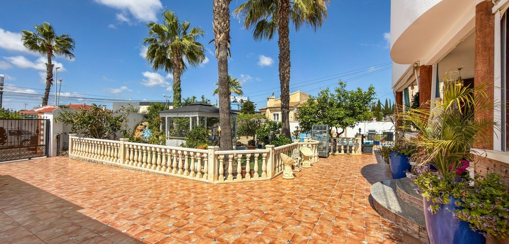 Luxusná vila v Ciudad Quesada – Costa Blanca