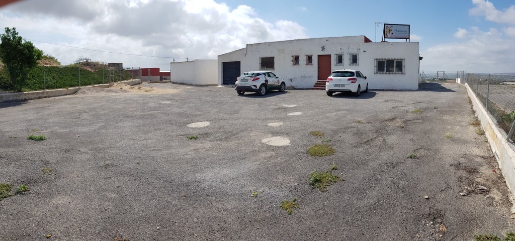 Moderný Finca v Los Montesinos