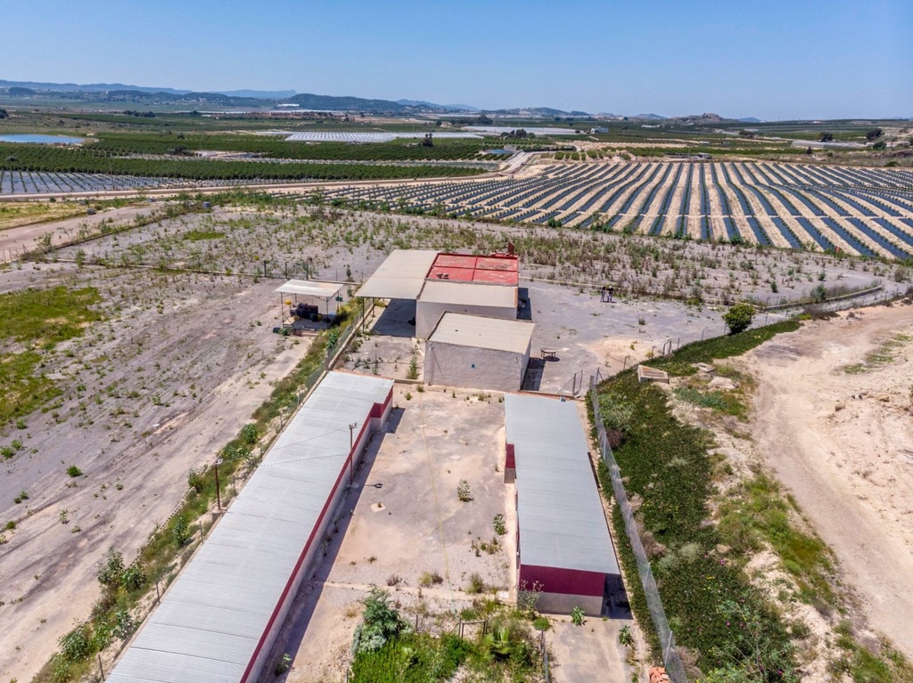 Moderný Finca v Los Montesinos