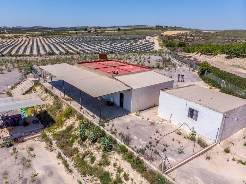 Moderný Finca v Los Montesinos