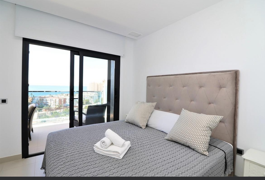 Moderný apartmán v Benidorm – Playa de Poniente