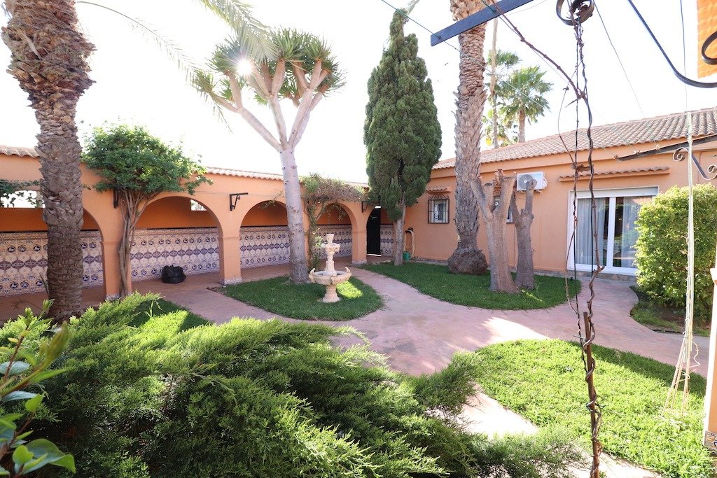 Luxusná vila v Torrevieja – Costa Blanca