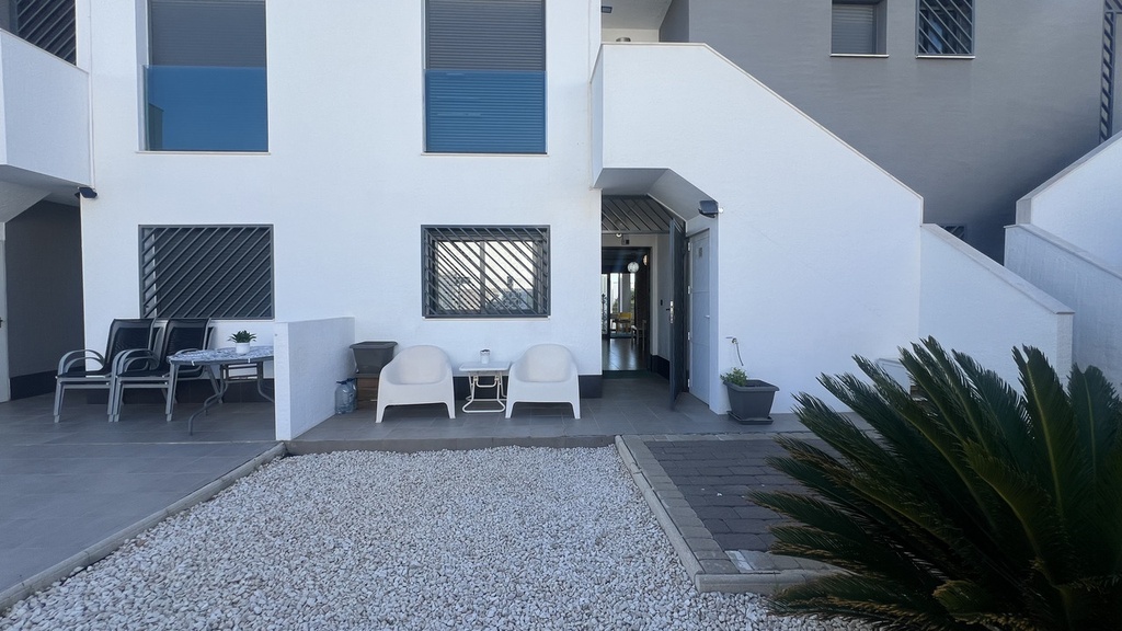 Moderný apartmán v La Zenia – Costa Blanca