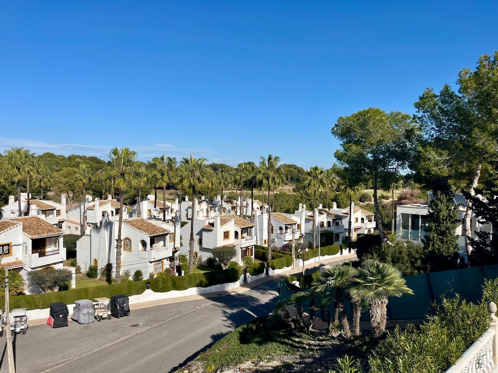 Luxusná vila v Villamartin – Costa Blanca