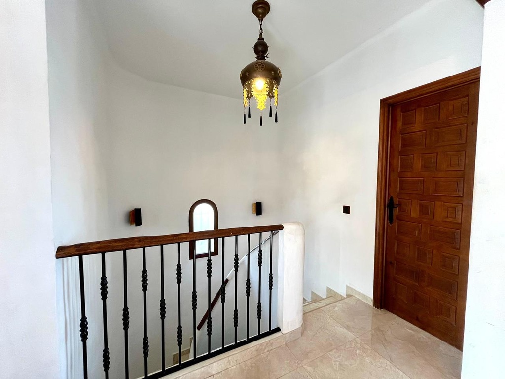 Luxusná vila v Villamartin – Costa Blanca