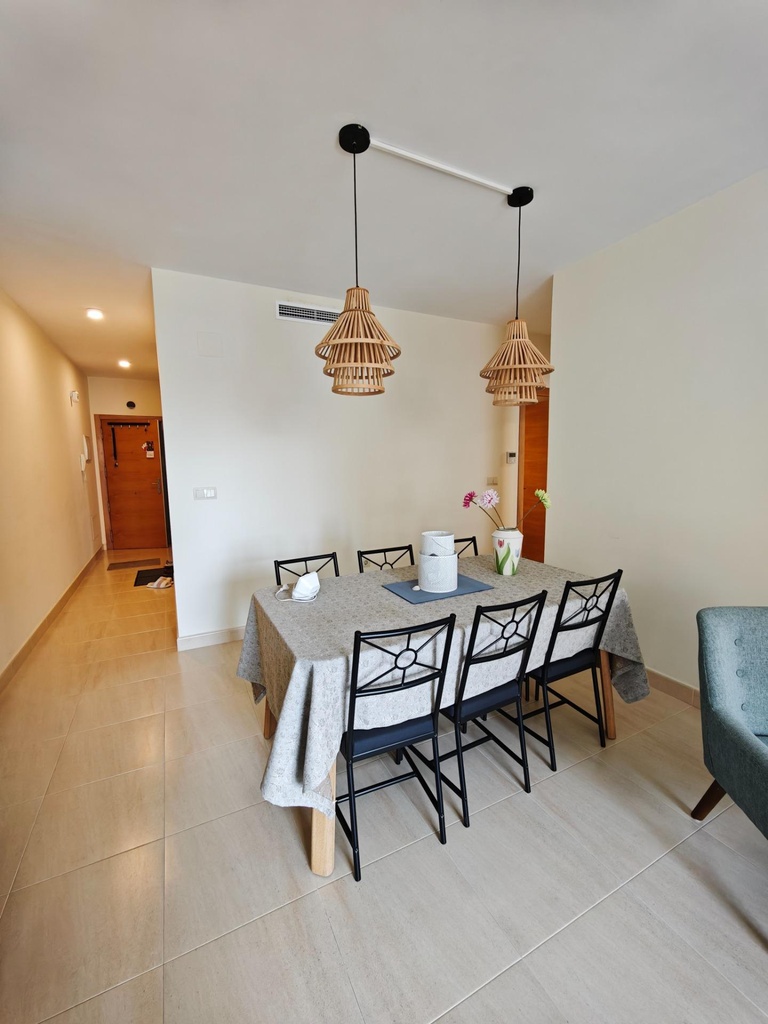 Moderný apartmán v San Miguel de Salinas s bazénom