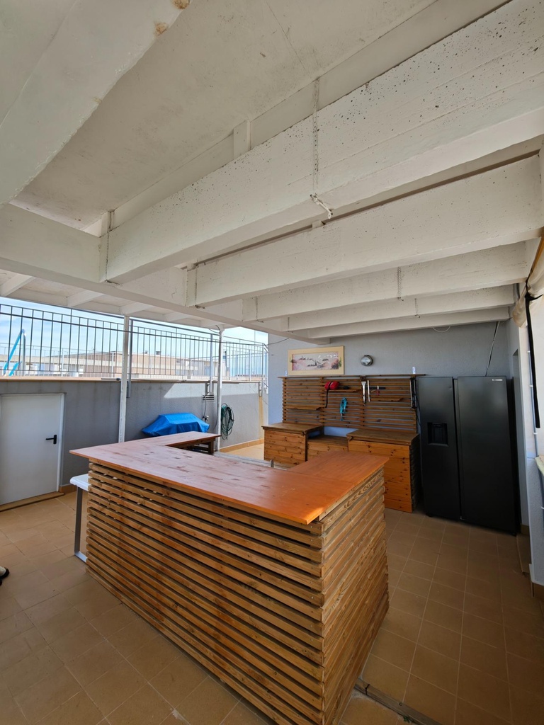 Moderný apartmán v San Miguel de Salinas s bazénom