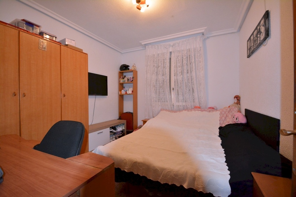 Moderný mestský dom v Guardamar del Segura – Costa Blanca