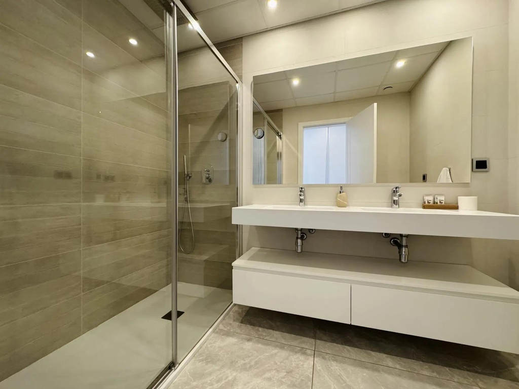 Moderný apartmán v Benidorm – Playa de Poniente