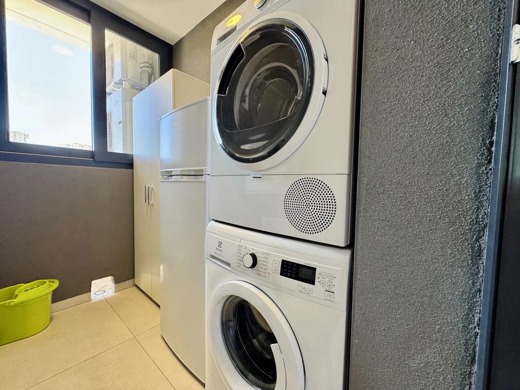 Moderný apartmán v Benidorm – Playa de Poniente
