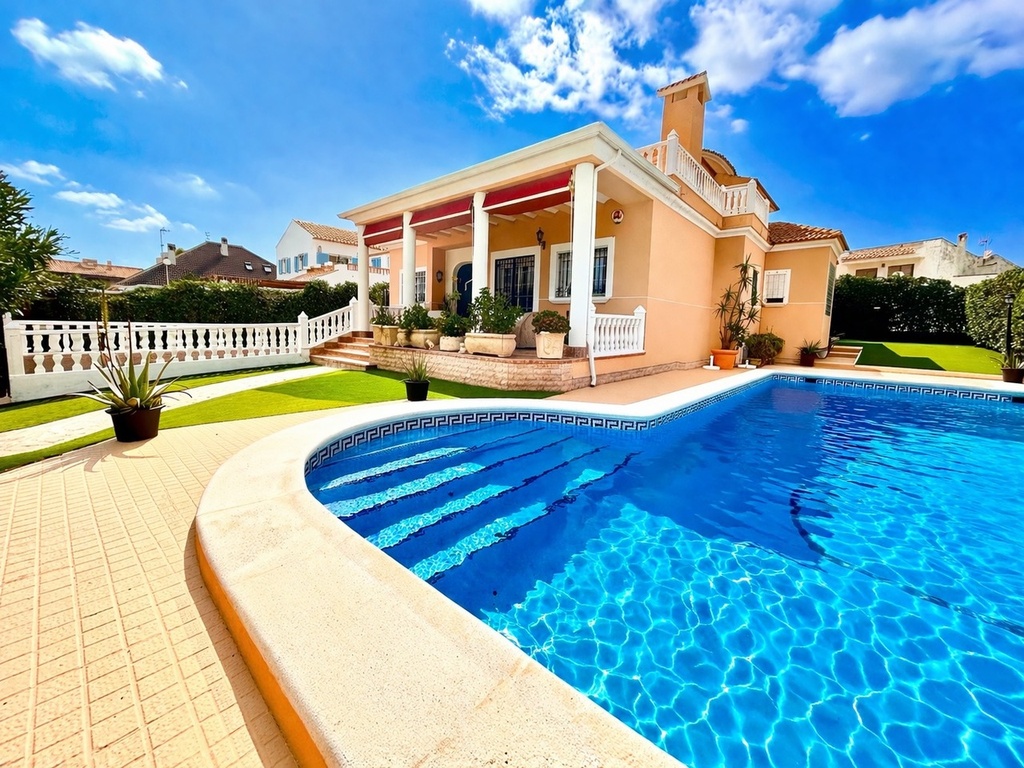 Luxusná vila v La Mata – Costa Blanca