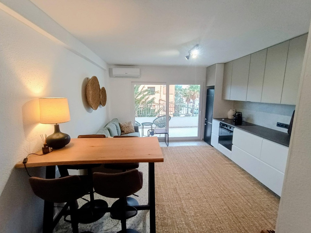 Moderný apartmán v Guardamar del Segura – Urbanizaciones