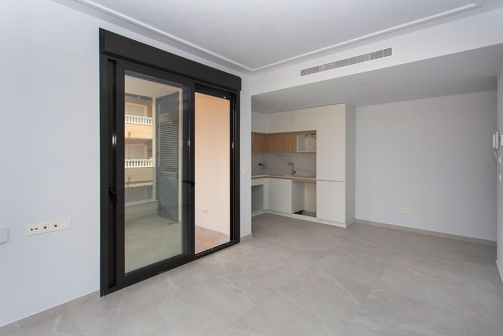 Moderný apartmán v Torrevieja – Playa Del Cura