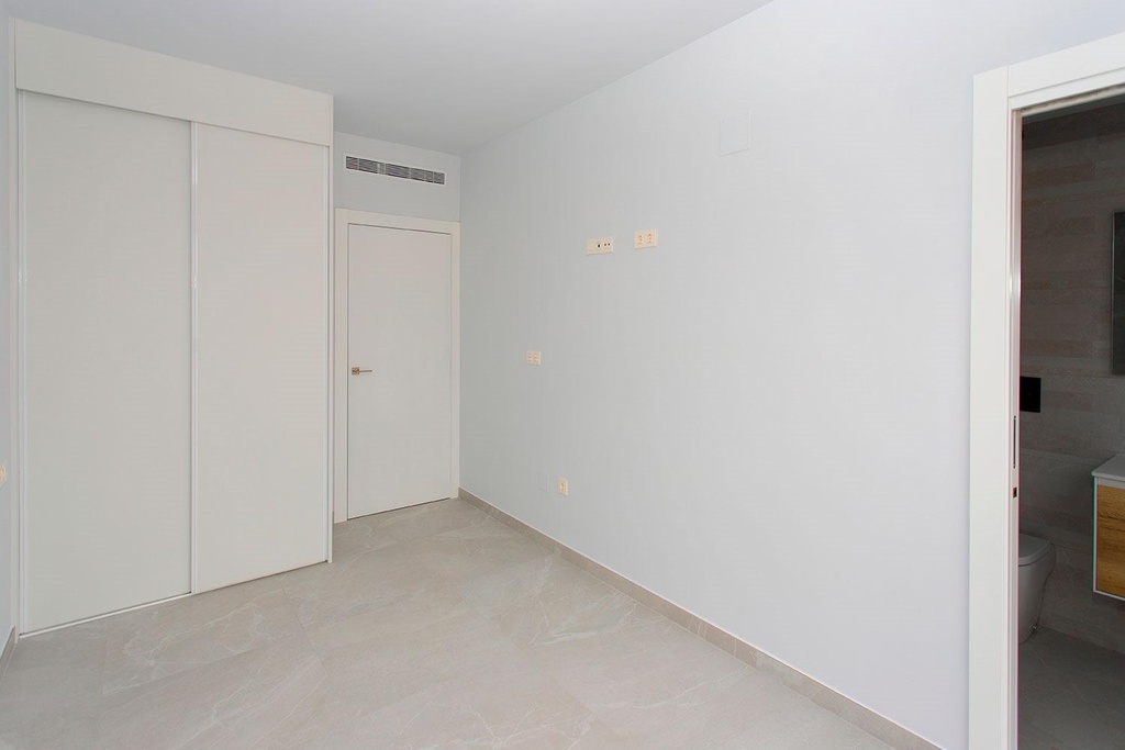 Moderný apartmán v Torrevieja – Playa Del Cura