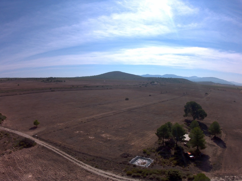 Moderný Land v Yecla – Inland