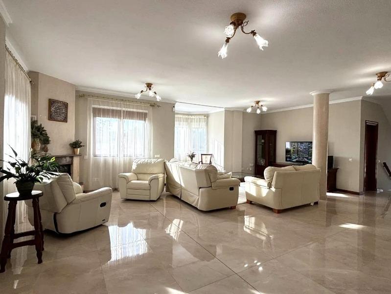 Luxusná vila v Ciudad Quesada s bazénom