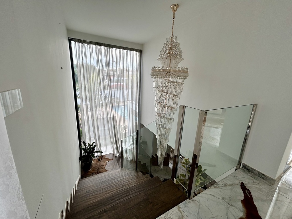 Luxusná vila v Los Balcones – Costa Blanca