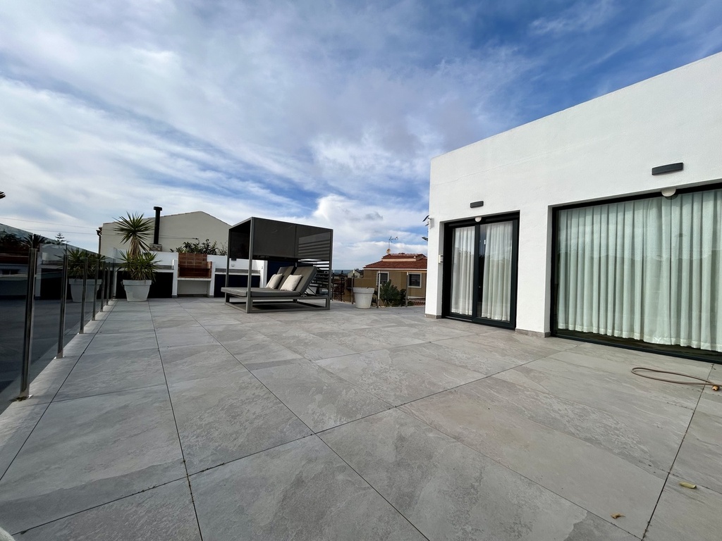 Luxusná vila v Los Balcones – Costa Blanca