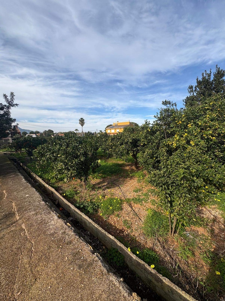 Moderný Land v Denia – Costa Blanca