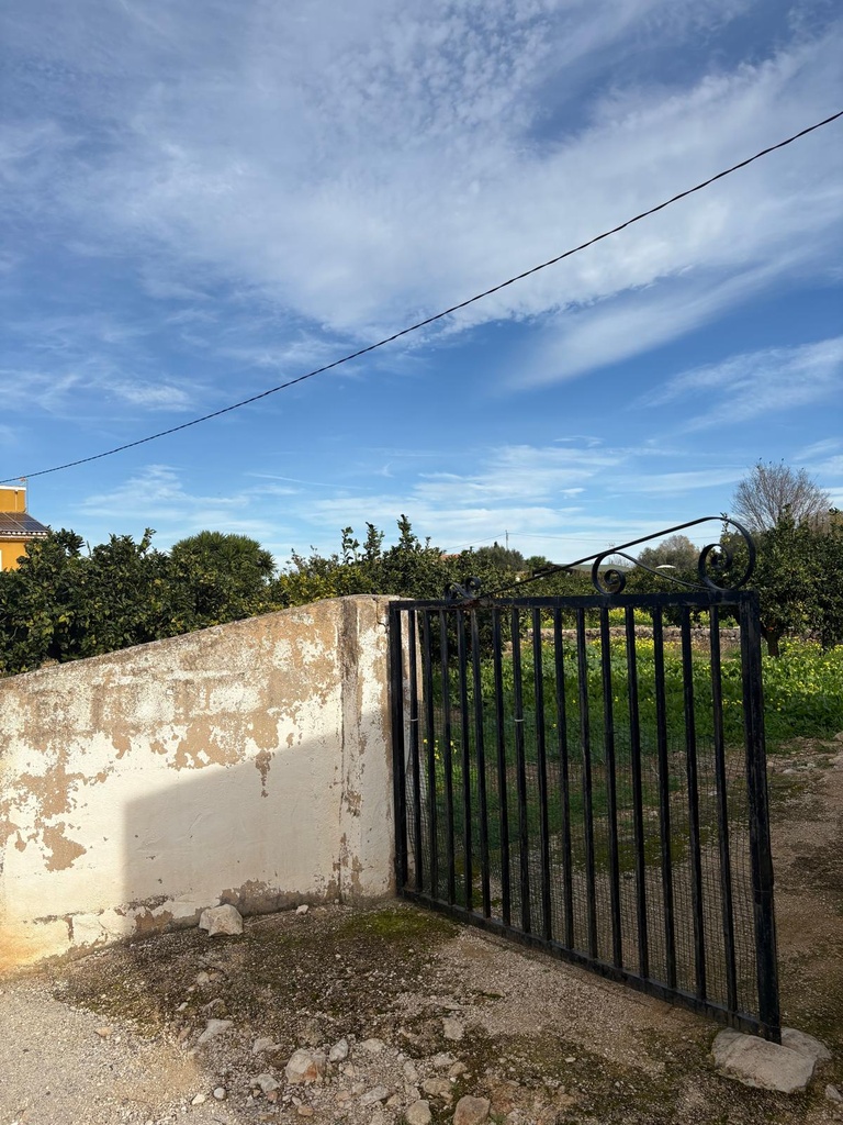 Moderný Land v Denia – Costa Blanca