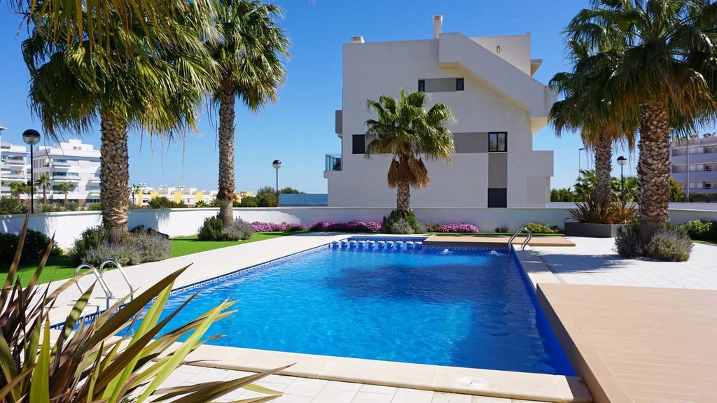 Moderný penthouse v Los Dolses – Inland