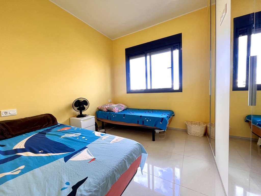 Moderný penthouse v Los Dolses – Inland