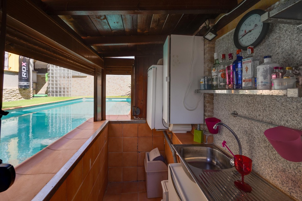 Moderná vila v Los Montesinos – La Herrada