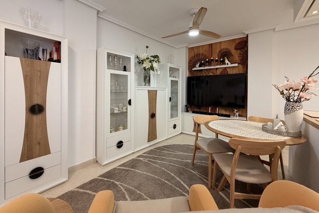 Moderný apartmán v Torrevieja – Costa Blanca
