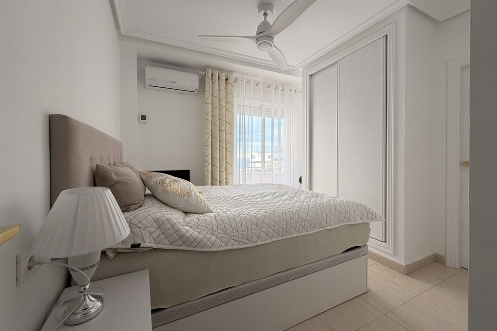 Moderný apartmán v Torrevieja – Costa Blanca