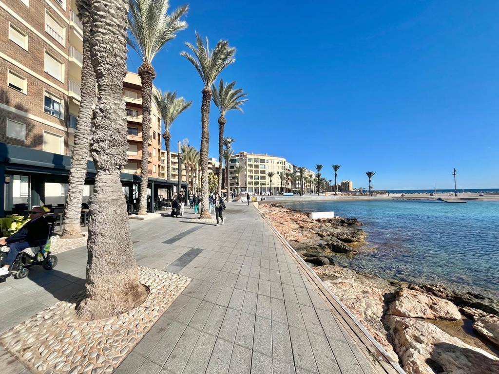 Moderný apartmán v Torrevieja