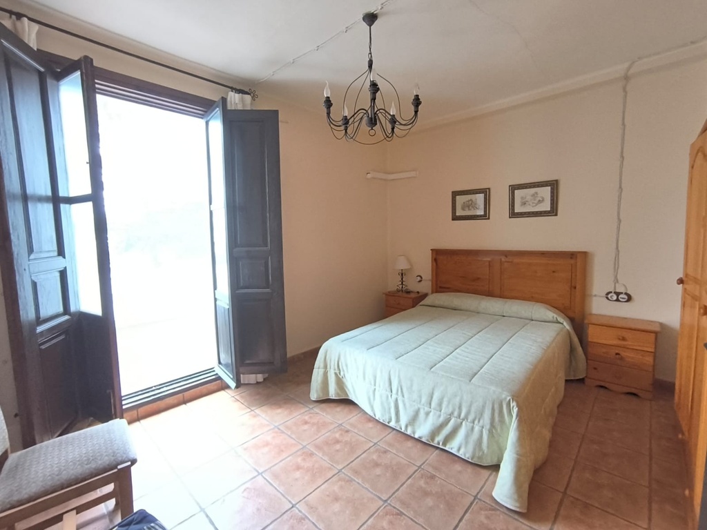 Luxusný Commercial v Banyeres De Mariola – Inland