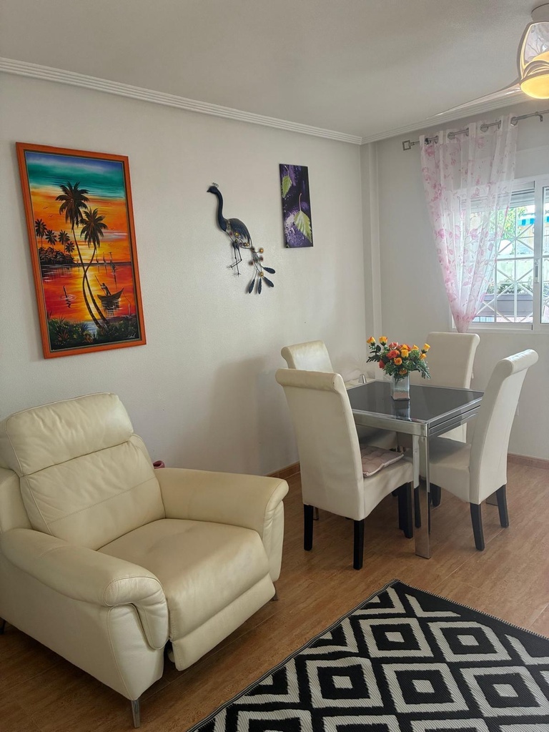 Moderný bungalow v Orihuela Costa – Los Almendros-la Florida
