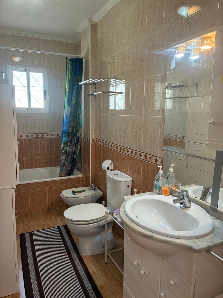 Moderný bungalow v Orihuela Costa – Los Almendros-la Florida