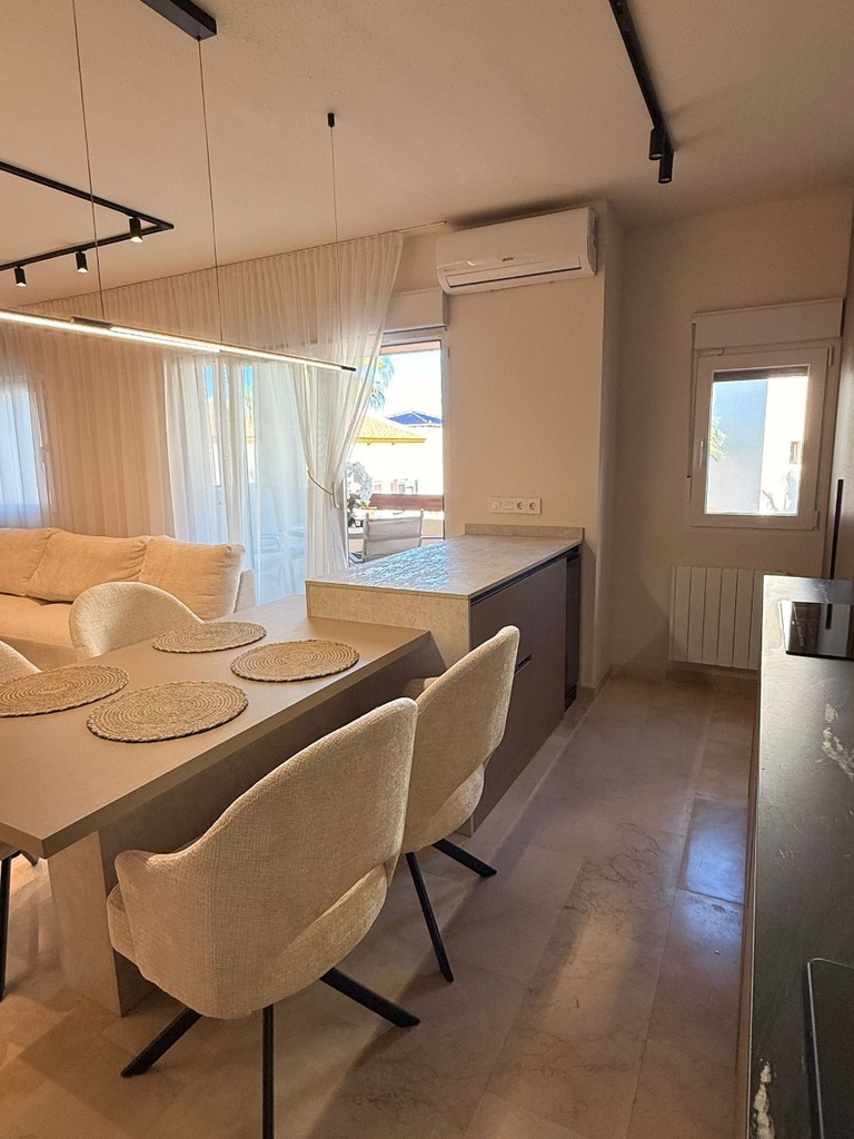 Moderný penthouse v Las Ramblas Golf – Inland