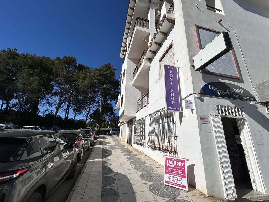 Moderný Commercial v Villamartin – Costa Blanca