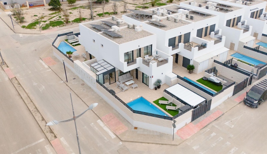 Vila v Dolores s bazénom