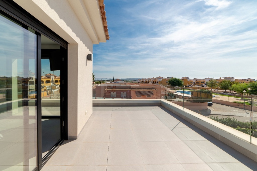 Luxusná vila v Los Montesinos – Costa Blanca