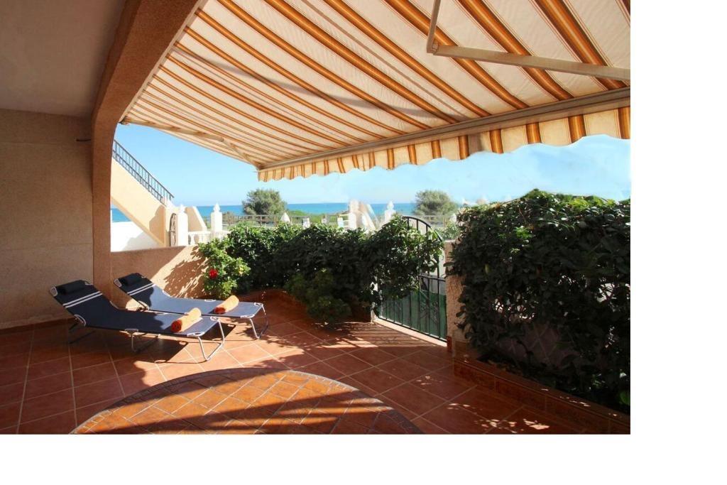 Moderný bungalow v Torrevieja – La Mata