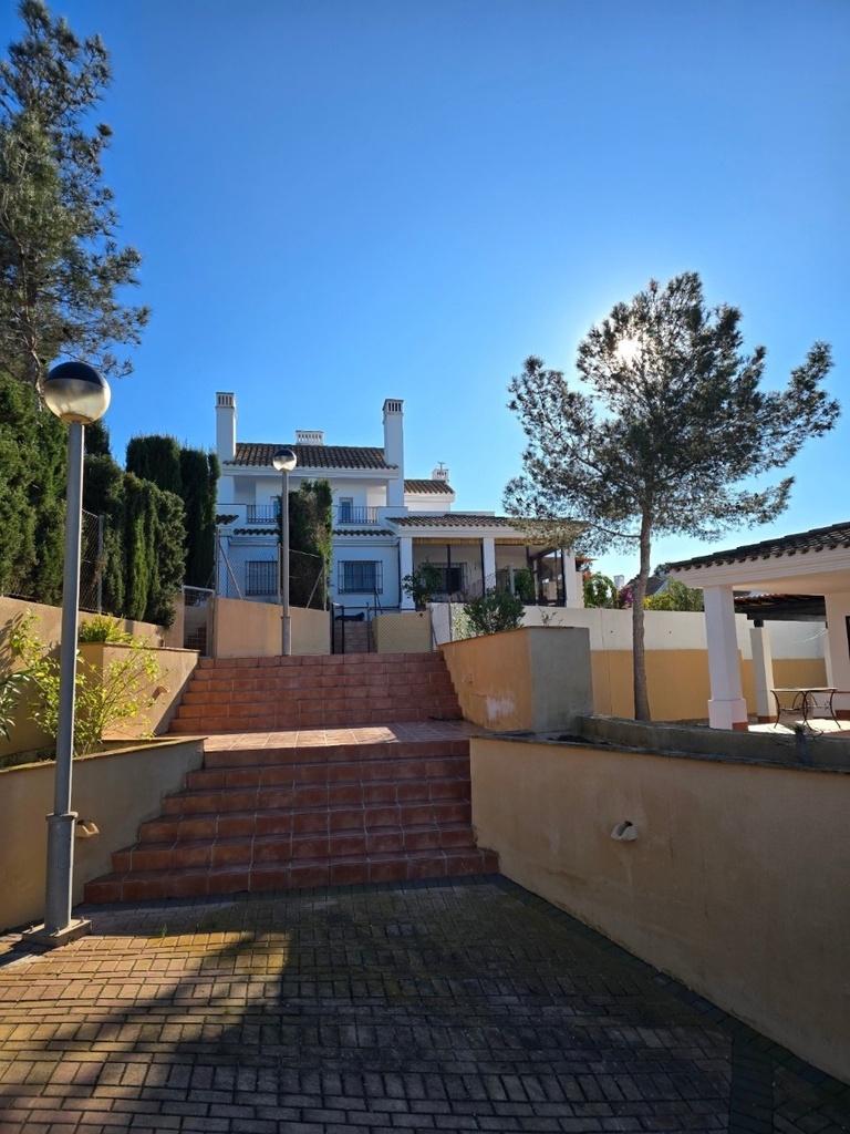 Moderná vila v Fuente Alamo – Inland